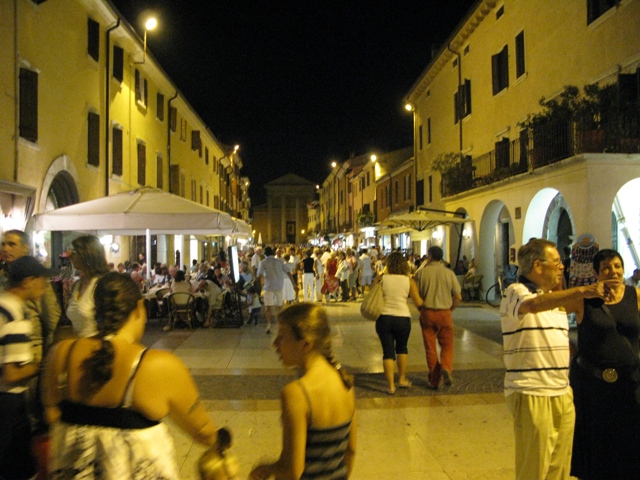 Bardolino "by night"